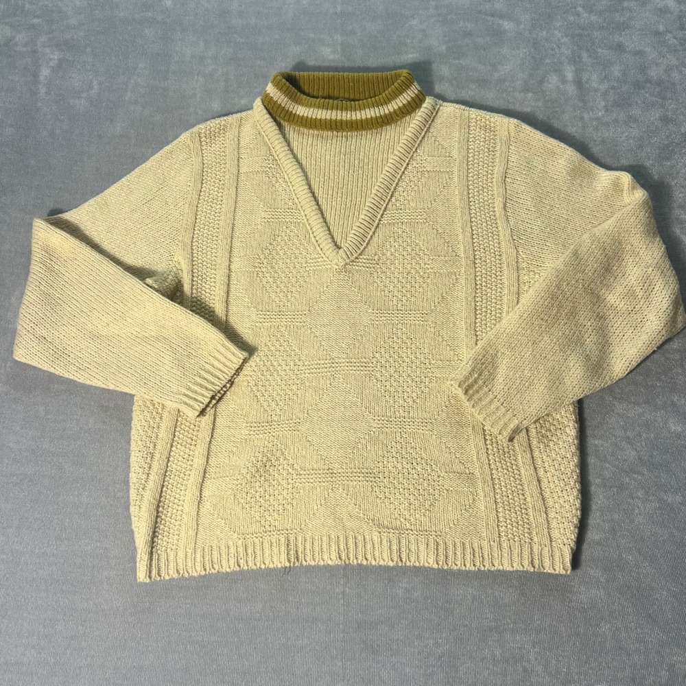 Richman Brothers Vintage Wool Blend Mock Neck V-Neck Sweater Cream Mens Large